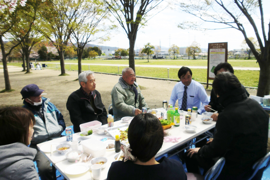 田原建設　２０１９年　お花見会